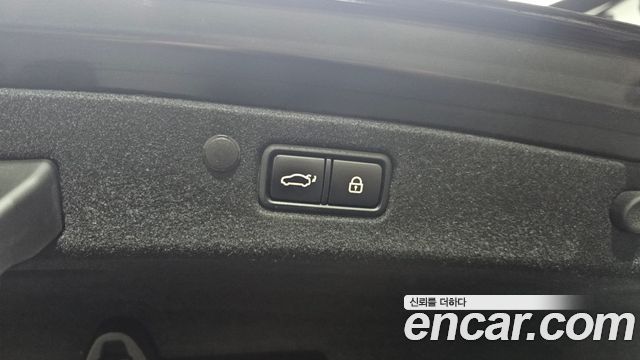 Hyundai Grandeur (IG) 3.0 LPi Rent Car Exclusive 2022 — фото 15