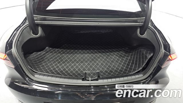 Hyundai Grandeur (IG) 3.0 LPi Rent Car Exclusive 2022 — фото 16