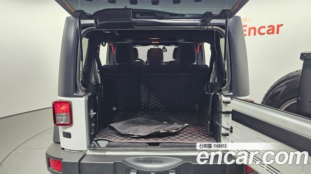 Jeep Wrangler (JK) 3.6 Rubicon 4Door 2017 — фото 16