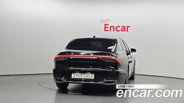 Hyundai Grandeur (IG) 3.0 LPi Rent Car Modern 2022 — фото 4