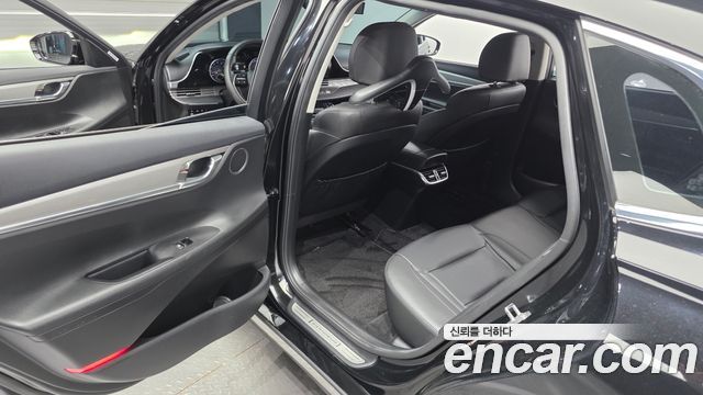Hyundai Grandeur (IG) 3.0 LPi Rent Car Modern 2022 — фото 11