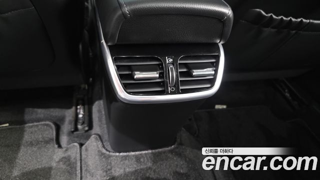 Hyundai Grandeur (IG) 3.0 LPi Rent Car Modern 2022 — фото 20