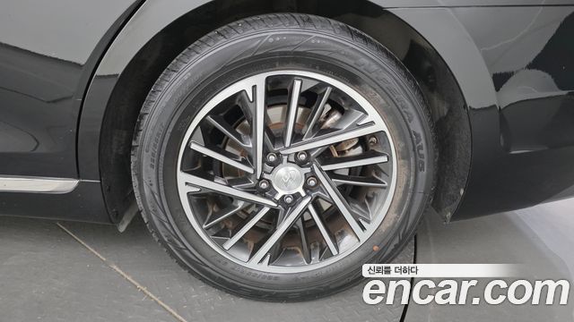 Hyundai Grandeur (IG) 3.0 LPi Rent Car Modern 2022 — фото 21