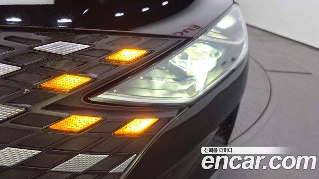 Hyundai Grandeur (IG) 3.0 LPi Rent Car Modern 2022 — фото 22