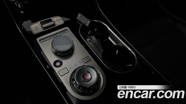 Genesis GV70 3.5T Gasoline AWD 2025 — фото 9