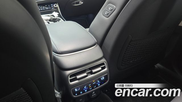 Genesis GV70 3.5T Gasoline AWD 2025 — фото 23