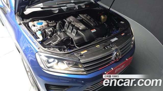 Volkswagen Touareg V6 3.0 TDI Bluemotion 7P5 2015 — фото 6