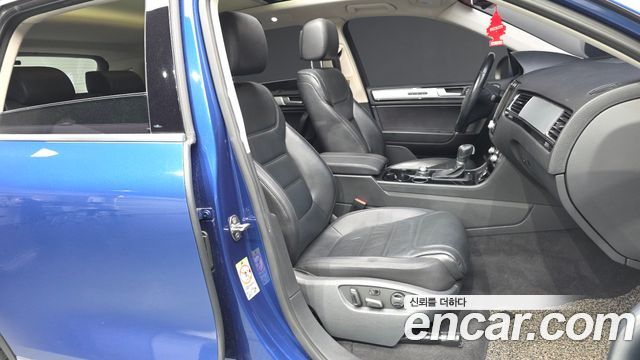 Volkswagen Touareg V6 3.0 TDI Bluemotion 7P5 2015 — фото 11