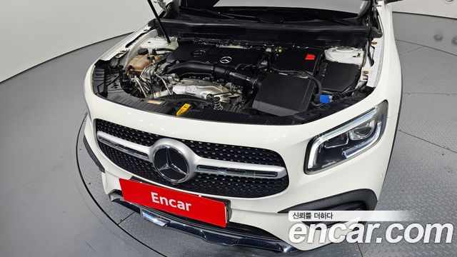 Mercedes-Benz GLB-Class (X247) GLB250 4MATIC 2021 — фото 6