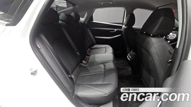 Hyundai Sonata The Edge (DN8) 2.0 Premium 2024 — фото 15