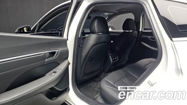 Hyundai Sonata The Edge (DN8) 2.0 Premium 2024 — фото 22