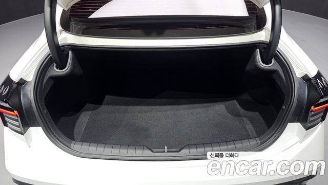 Hyundai Sonata The Edge (DN8) 2.0 Premium 2024 — фото 24