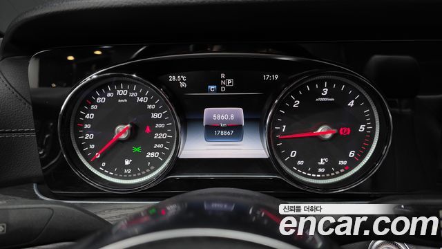 Mercedes-Benz E-Class (W213) E220d Cabriolet 2019 — фото 8