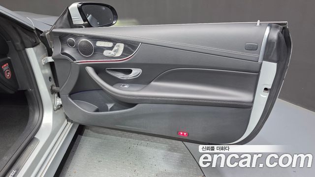 Mercedes-Benz E-Class (W213) E220d Cabriolet 2019 — фото 25