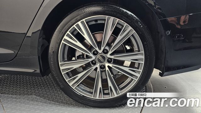 Audi A6 (C8) 45 TFSI Quattro Premium 2023 — фото 27