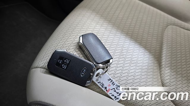 Kia Carnival (IV) Diesel 9-Seater Signature 2021 — фото 16