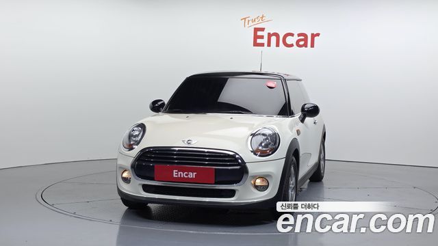MINI Cooper Standard Third Generation 2016 — фото 3