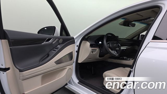 Genesis G80 (RG3) Gasoline 2.5 Turbo AWD 2024 — фото 10