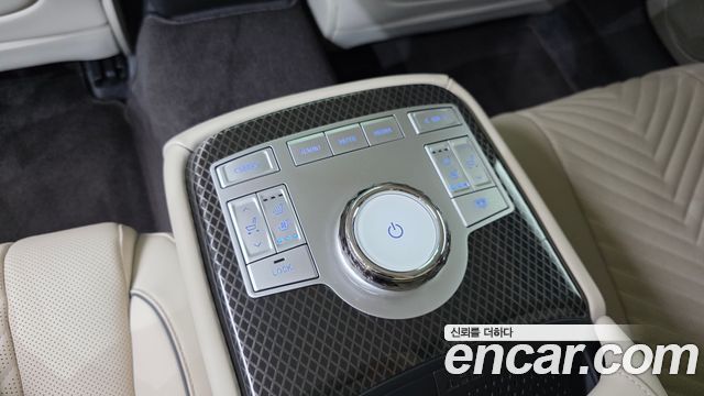 Genesis G80 (RG3) Gasoline 2.5 Turbo AWD 2024 — фото 16