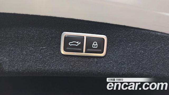 Genesis G80 (RG3) Gasoline 2.5 Turbo AWD 2024 — фото 27