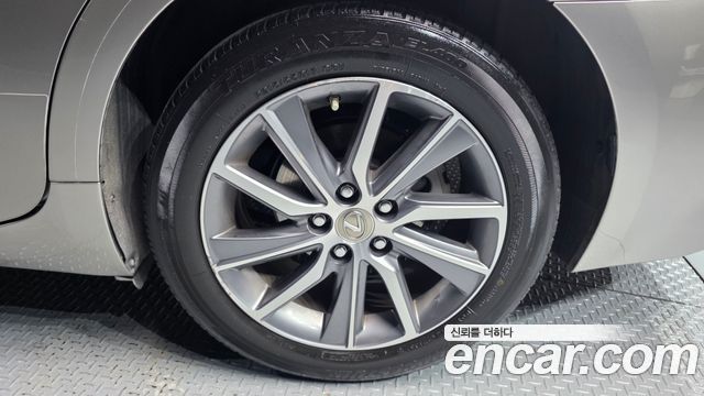 Lexus ES300h Supreme+ XV60 2018 — фото 21
