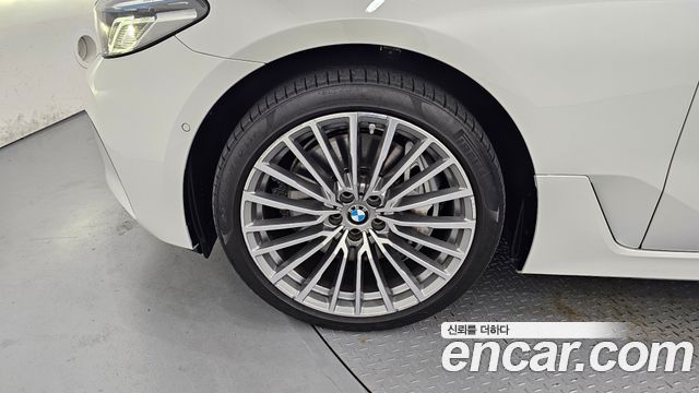 BMW 6 Series GT (G32) 640i xDrive Luxury 2022 — фото 5