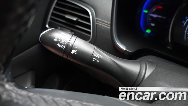 Renault Korea SM6 1.6 TCe RE 2017 — фото 29