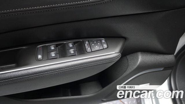 Renault Korea SM6 1.6 TCe RE 2017 — фото 32