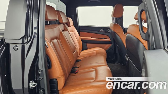 KG Mobility (SsangYong) Rexton Sports Khan Diesel 2.2 4WD Noblesse 2022 — фото 12