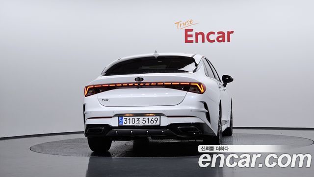 Kia K5 (III) 2.0 LPI Signature 2021 — фото 4