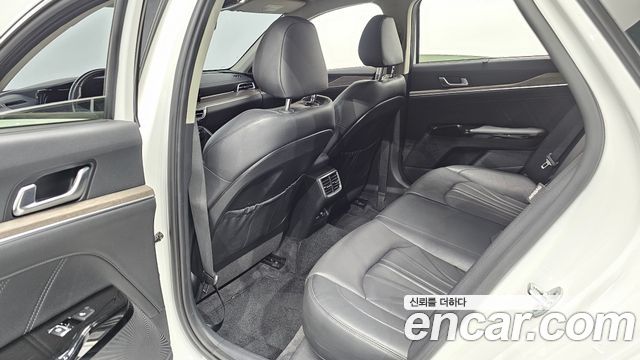 Kia K5 (III) 2.0 LPI Signature 2021 — фото 12