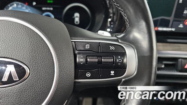 Kia K5 (III) 2.0 LPI Signature 2021 — фото 16