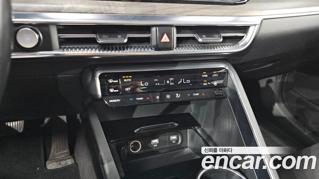 Kia K5 (III) 2.0 LPI Signature 2021 — фото 20