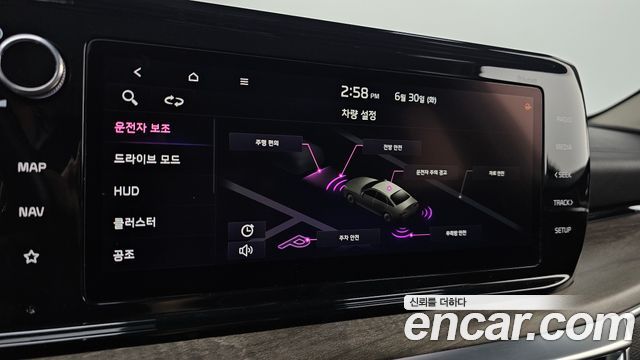 Kia K5 (III) 2.0 LPI Signature 2021 — фото 27