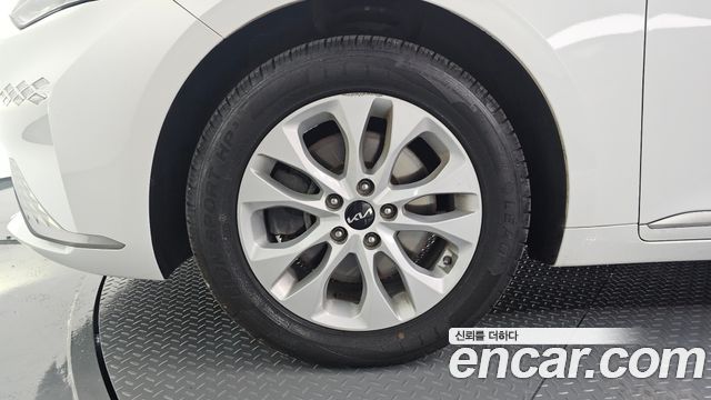 Kia K8 3.5 LPG 2WD Trendy(Taxi) 2023 — фото 5