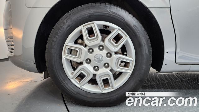 Hyundai Staria Cargo 3-Seater Modern 2022 — фото 5
