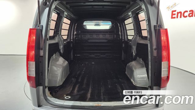 Hyundai Staria Cargo 3-Seater Modern 2022 — фото 20