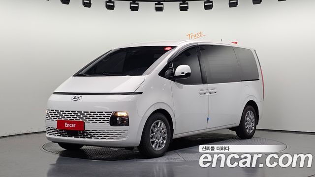 Hyundai Staria Cargo 3-Seater Modern 2022 — фото 1