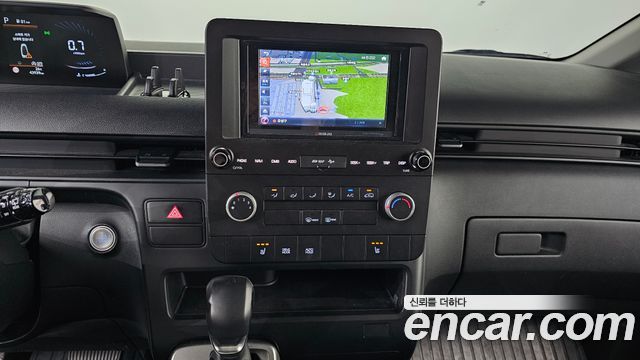 Hyundai Staria Cargo 3-Seater Modern 2022 — фото 16