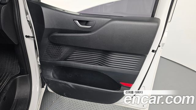 Hyundai Staria Cargo 3-Seater Modern 2022 — фото 25