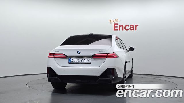 BMW 5 Series (G60) 530i xDrive M Sport 2025 — фото 4