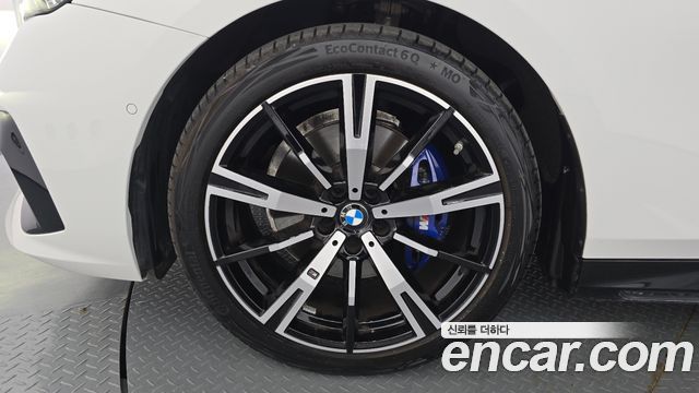 BMW 5 Series (G60) 530i xDrive M Sport 2025 — фото 5