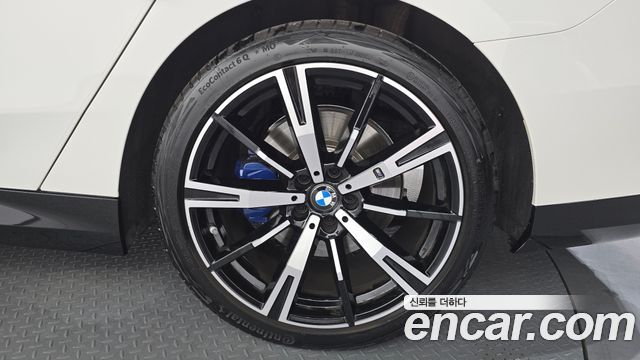 BMW 5 Series (G60) 530i xDrive M Sport 2025 — фото 21