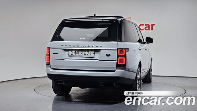 Land Rover Range Rover (IV) 4.4 SDV8 AB DIESEL 2018 — фото 4