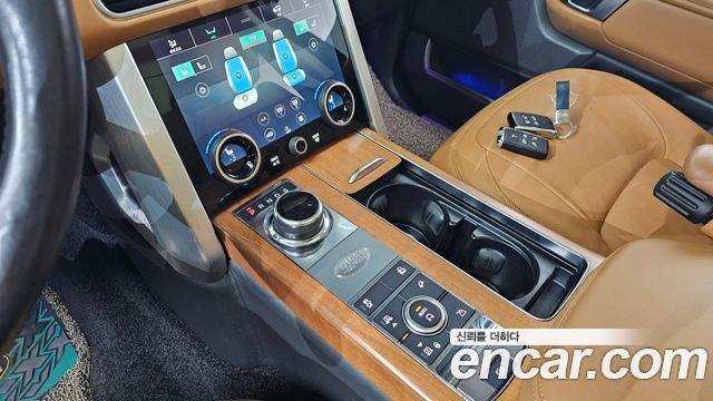 Land Rover Range Rover (IV) 4.4 SDV8 AB DIESEL 2018 — фото 9
