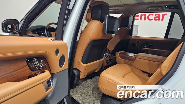 Land Rover Range Rover (IV) 4.4 SDV8 AB DIESEL 2018 — фото 31