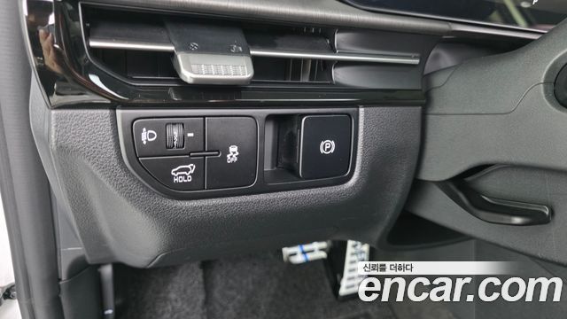 Kia Sportage (V) LPG 2.0 2WD Signature 2025 — фото 12