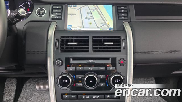 Land Rover Discovery Sport 2.0 TD4 SE 2016 — фото 14