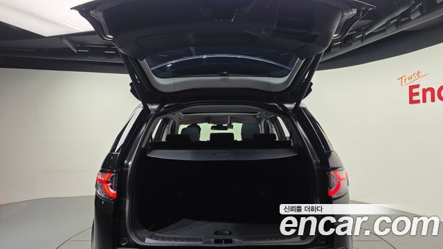 Land Rover Discovery Sport 2.0 TD4 SE 2016 — фото 20