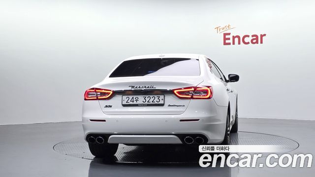 Maserati Quattroporte S Q4 3.0 V6 Granlusso 2018 — фото 4
